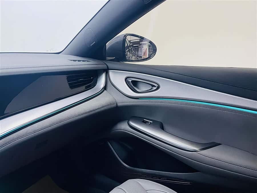 BYD Seal 07 DM-i 2025 car image #16