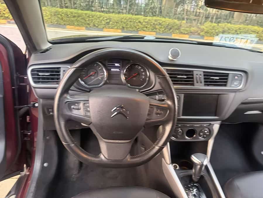 Citroen C3-XR 2017 car image #16