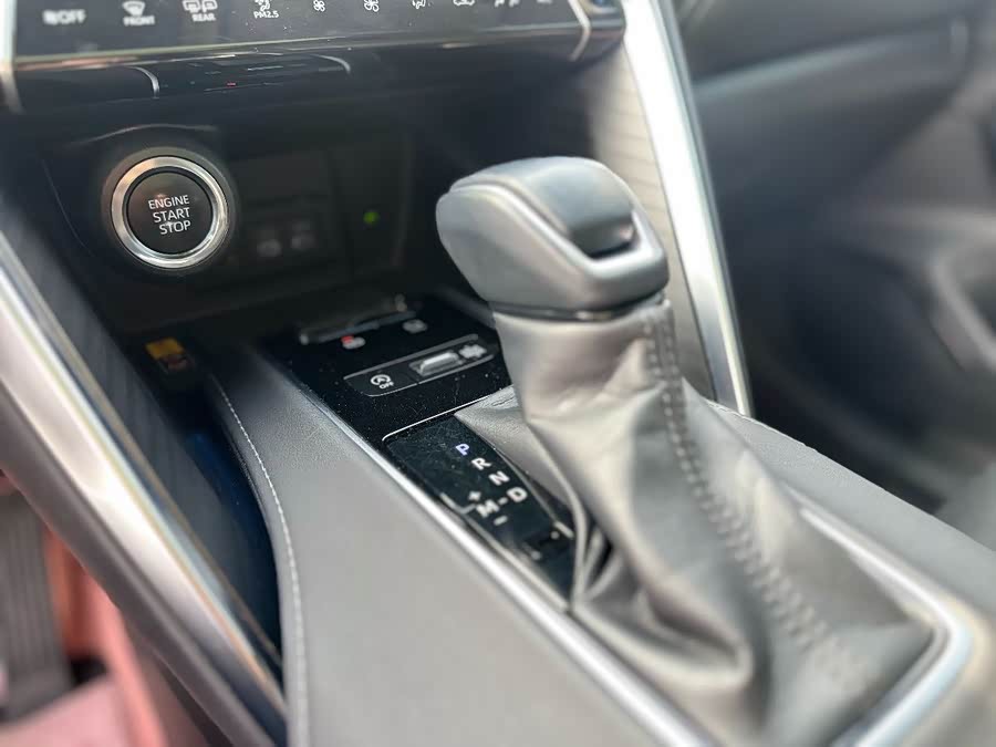 Toyota Harrier 2023 immagine di auto #16