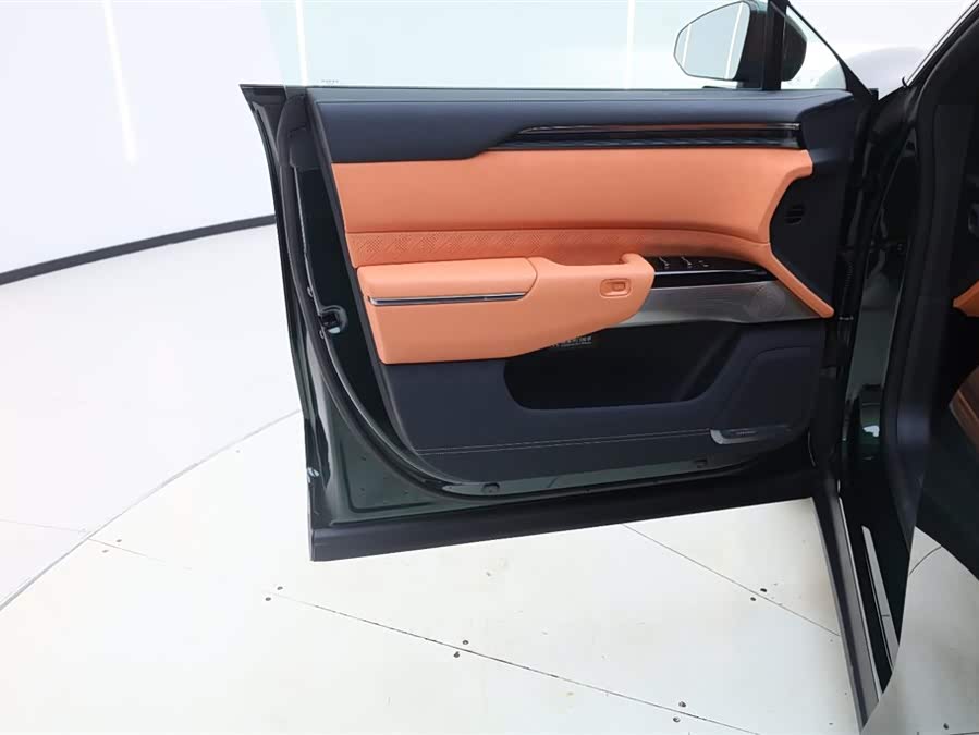 Zeekr 7X 2026 car image #16