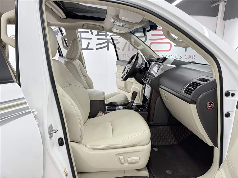 Toyota Land Cruiser Prado 2013 #16 Toyota Land Cruiser Prado 2013 car image #16