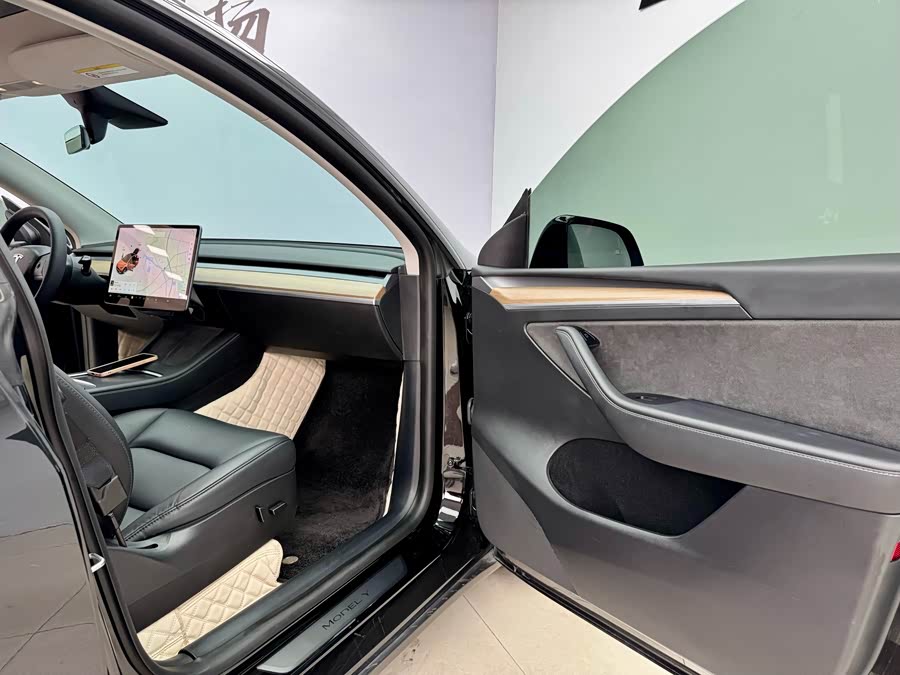 特斯拉 Model Y 2021 汽车图片 #16