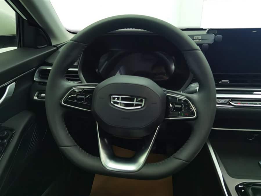 GEELY Emgrand 2023 car image #16