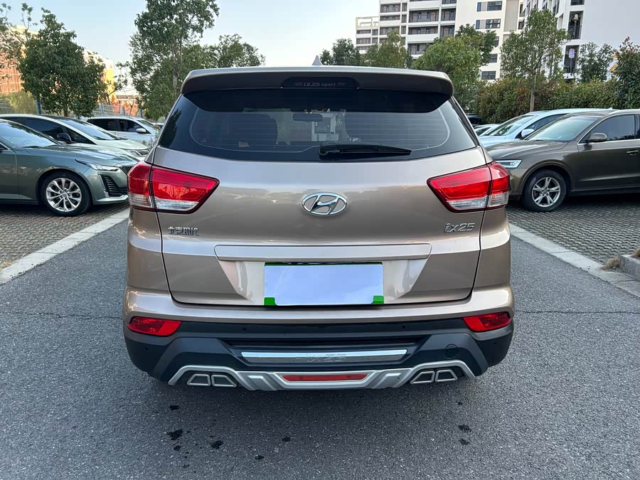 Hyundai ix25 2016 car image #16