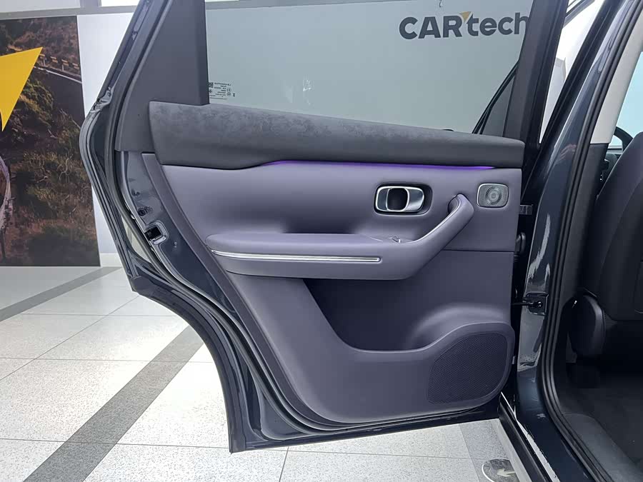 零跑汽车 零跑C10 2025 汽车图片 #16