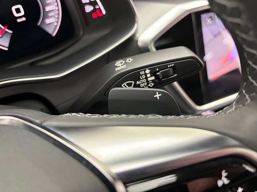 Audi A6L 2021 car image #16
