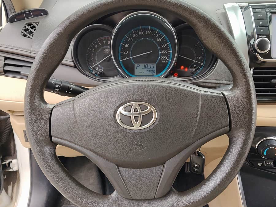 Vios 2015 #16 Vios 2015 car image #16