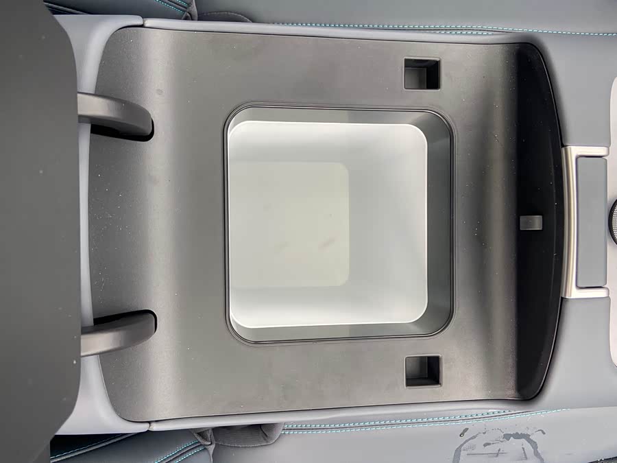 BYD Sea Lion 07 DM-i 2025 car image #16