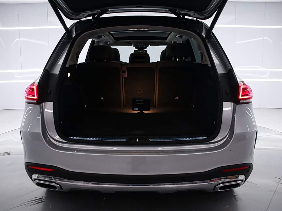 Mercedes-Benz GLE Class 2022 car image #16