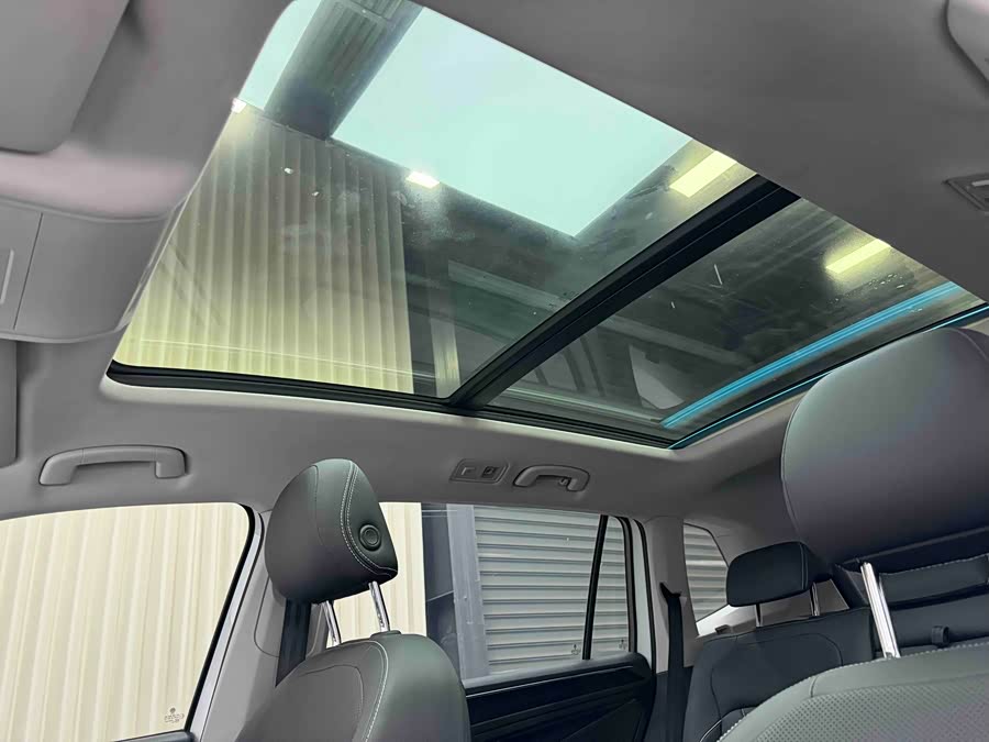 Volkswagen Tiguan L 2023 #16 Volkswagen Tiguan L 2023 immagine di auto #16