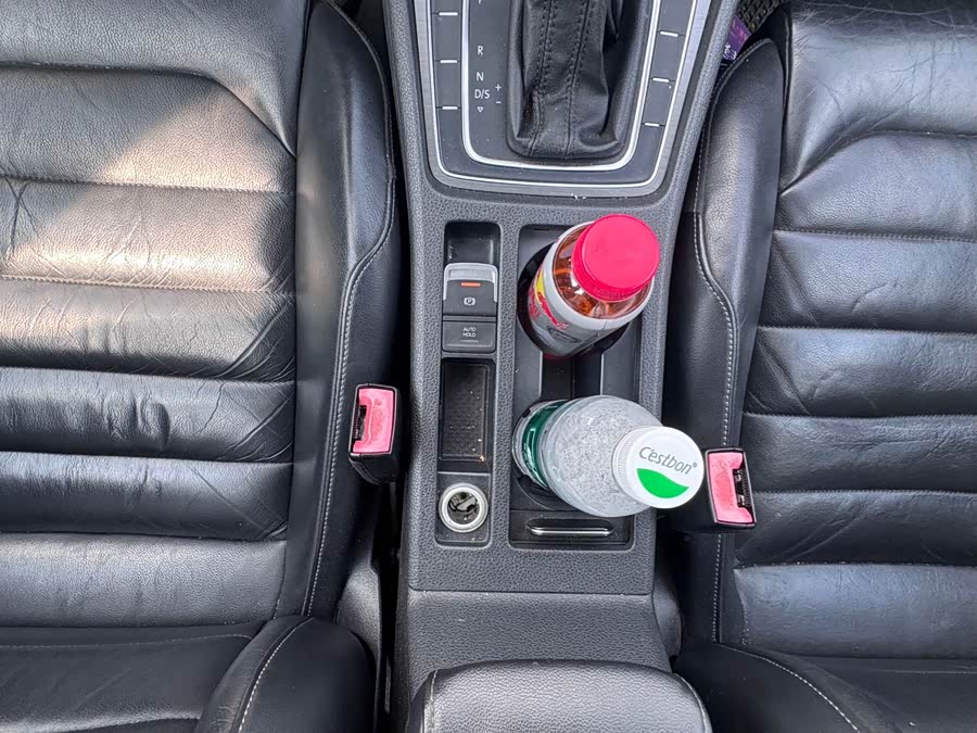 Volkswagen Golf 2016 car image #16