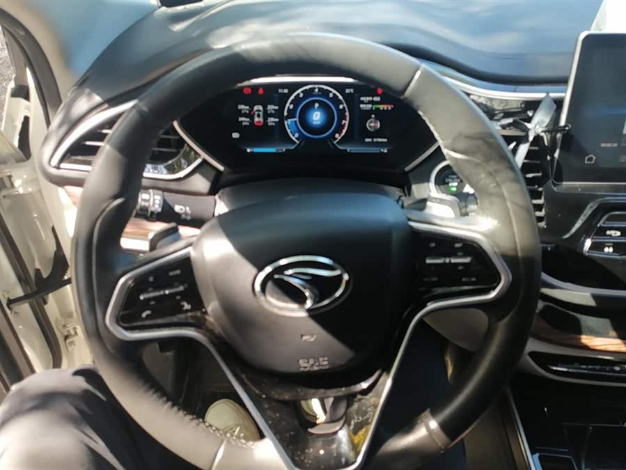 Soueast DX7 2020 car image #16