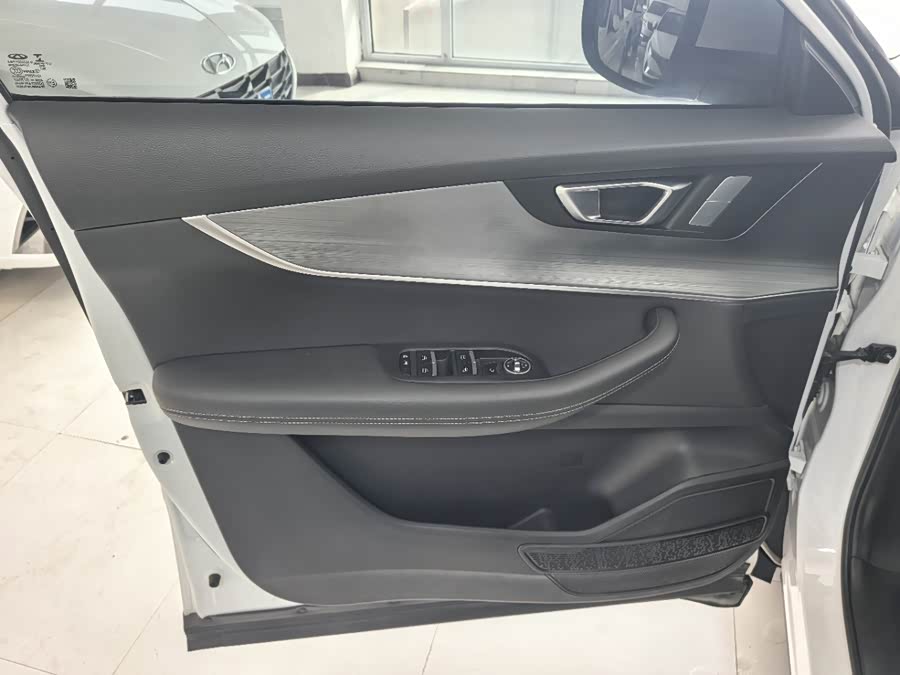 Chery Tiggo 7 Plus 2022 car image #16