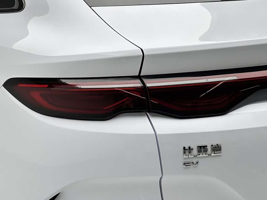 BYD Qin L 2025 car image #16