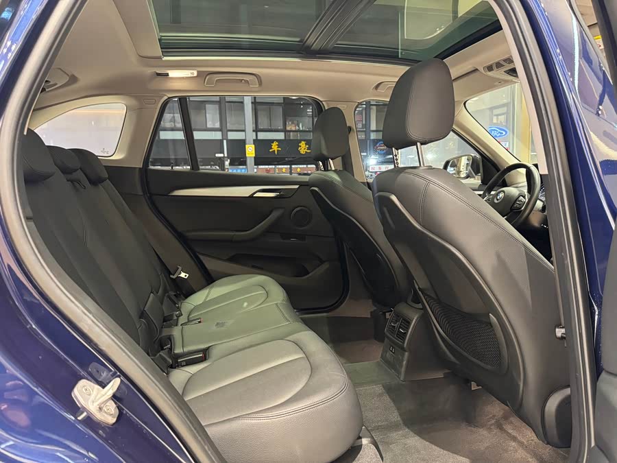 BMW X1 2019 #16 BMW X1 2019 immagine di auto #16