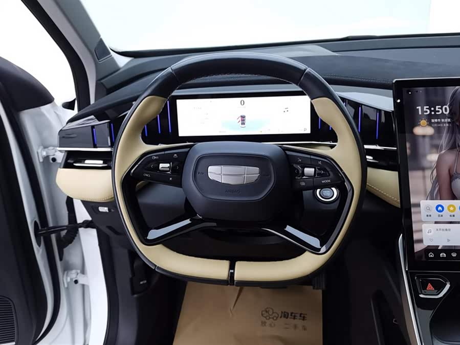 GEELY Boyue L 2022 car image #16