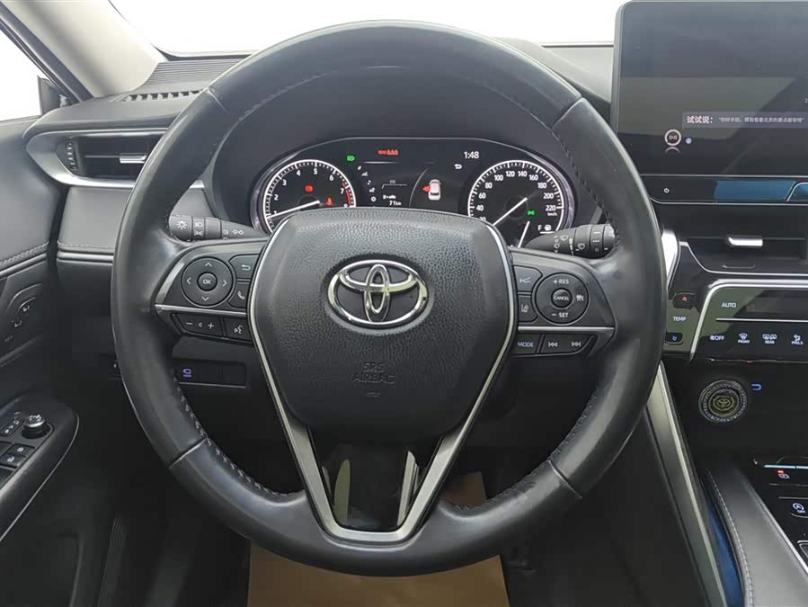 Toyota Harrier 2022 صورة سيارة #16