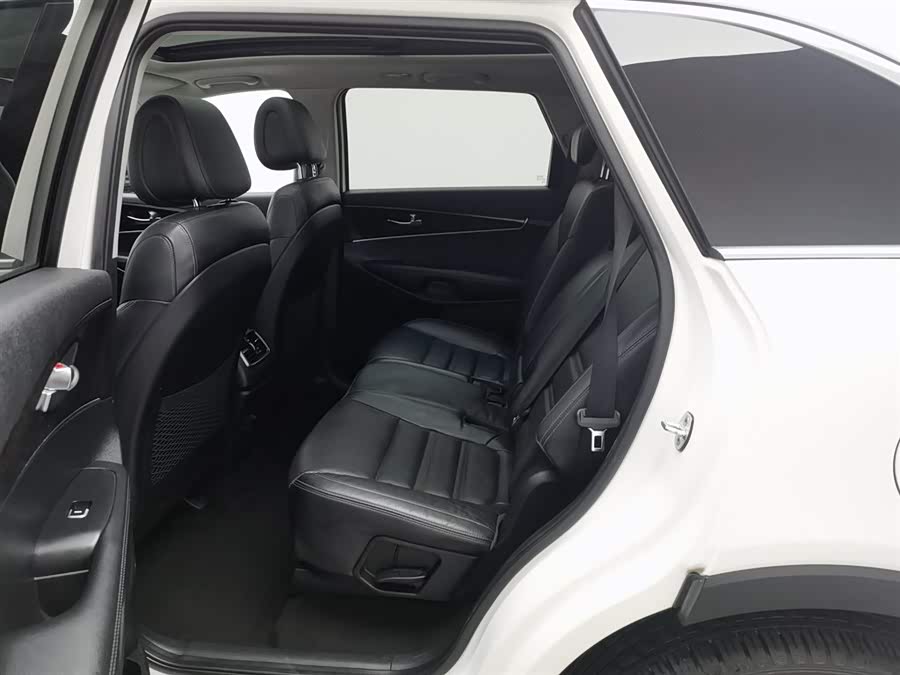 Kia Sorento 2016 immagine di auto #16