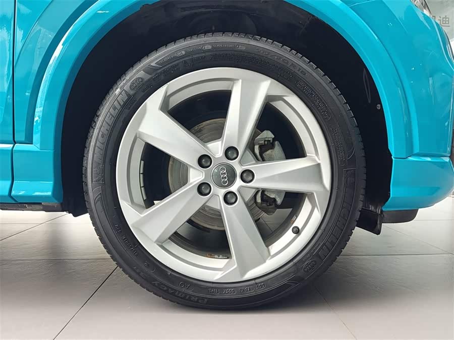 Audi Q2L 2019 imagem de carro #16