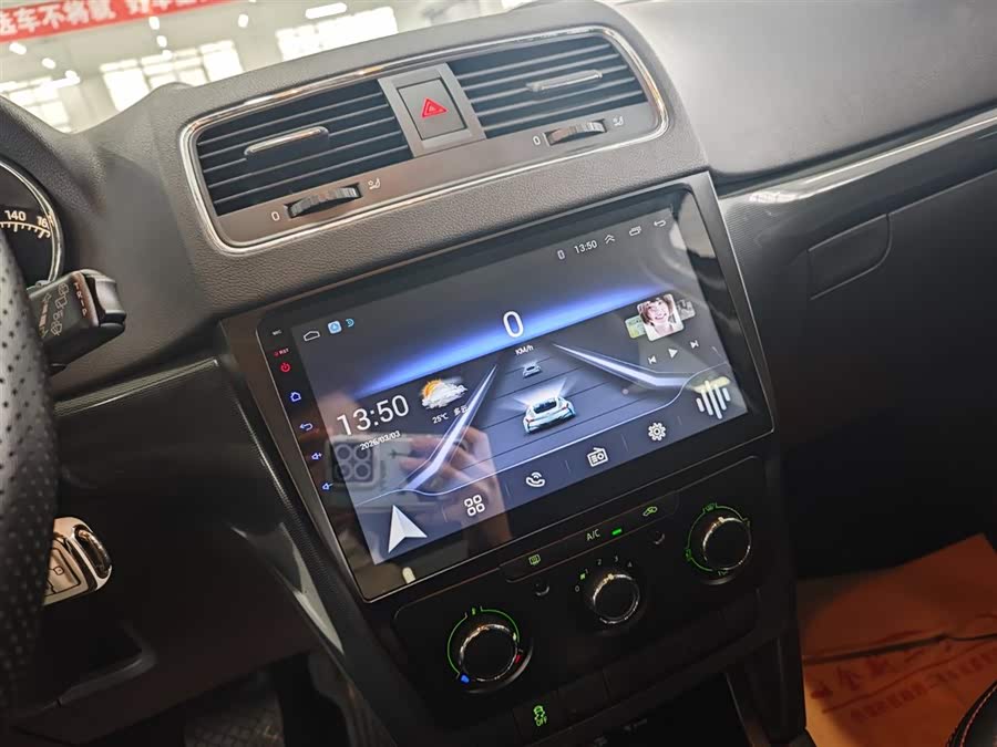 Skoda Yeti 2016 immagine di auto #16