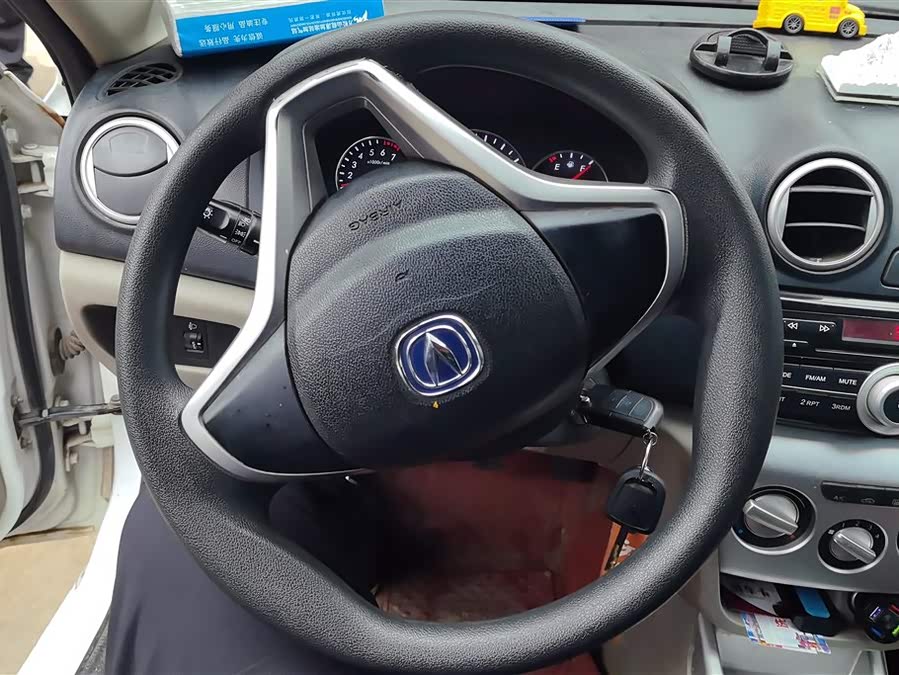 Changan Alsvin V3 2015 immagine di auto #16