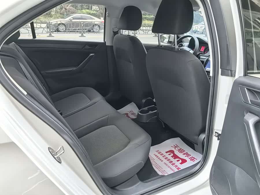Jetta Jetta 2017 #16 Jetta Jetta 2017 car image #16