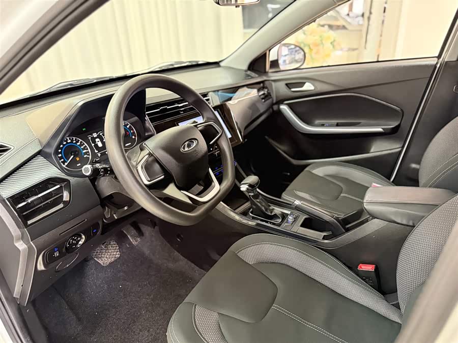 Chery Tiggo 3x 2025 #16 Chery Tiggo 3x 2025 car image #16