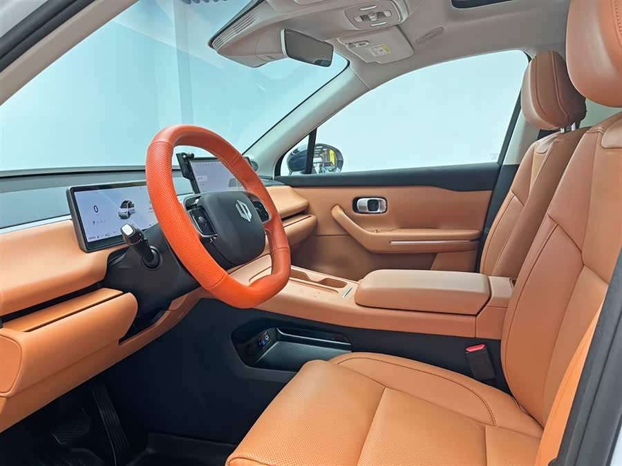 零跑汽车 零跑C16 2025 汽车图片 #16