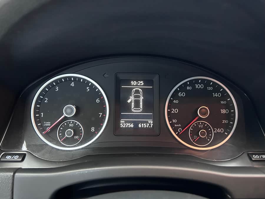 Volkswagen Tiguan 2016 #16 Volkswagen Tiguan 2016 car image #16
