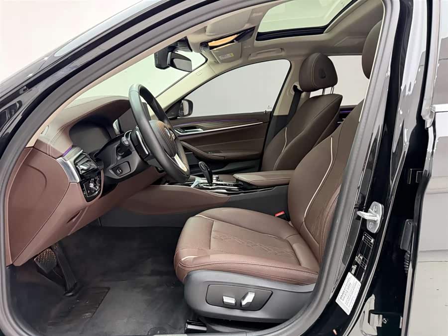 宝马 宝马5系 2022 汽车图片 #16