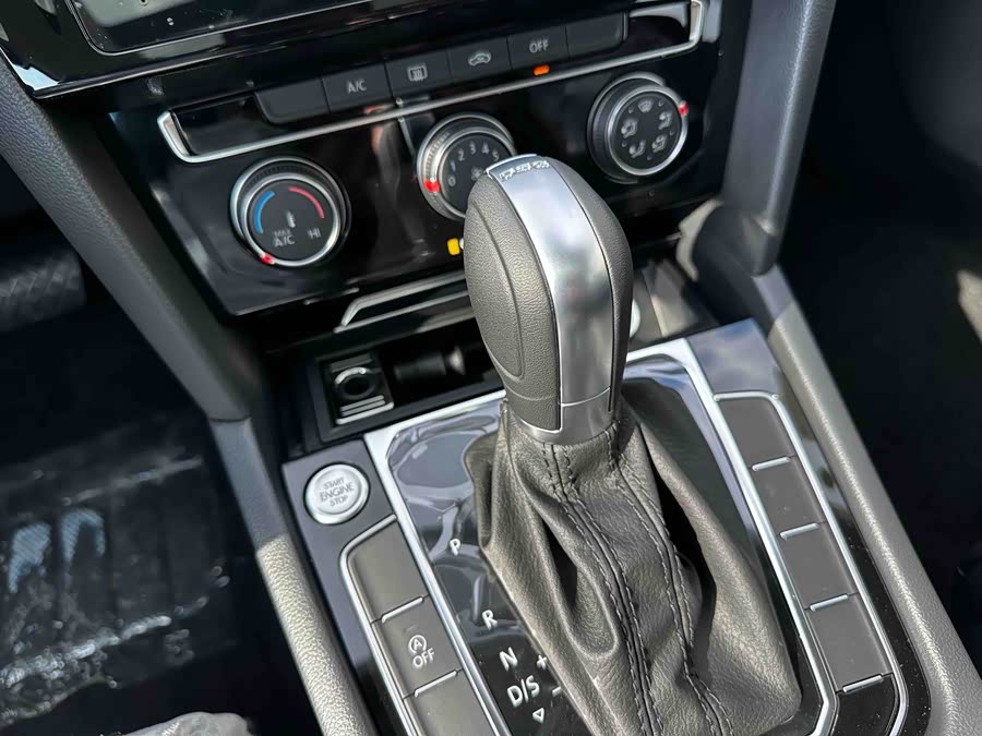 Volkswagen Magotan 2026 car image #16