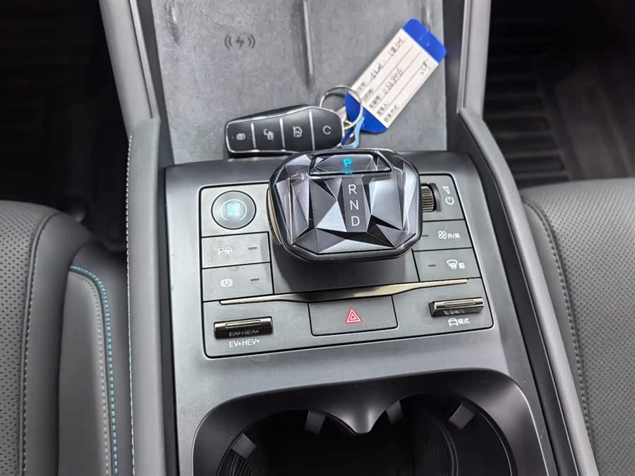 比亚迪 秦L 2025 汽车图片 #16