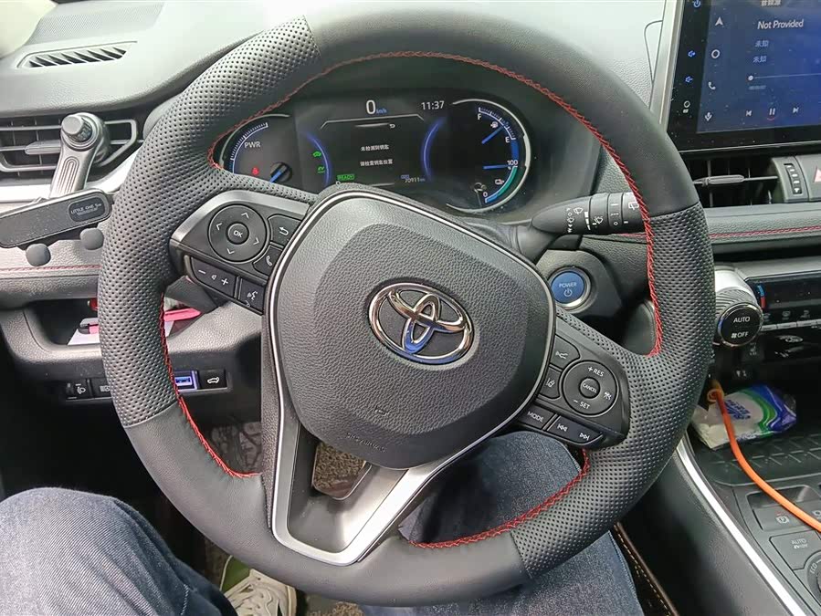 Toyota RAV4 Hybird E+ 2022 car image #16