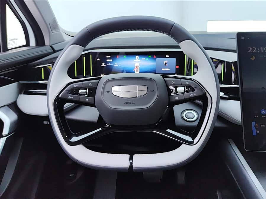 GEELY Boyue L 2024 car image #16