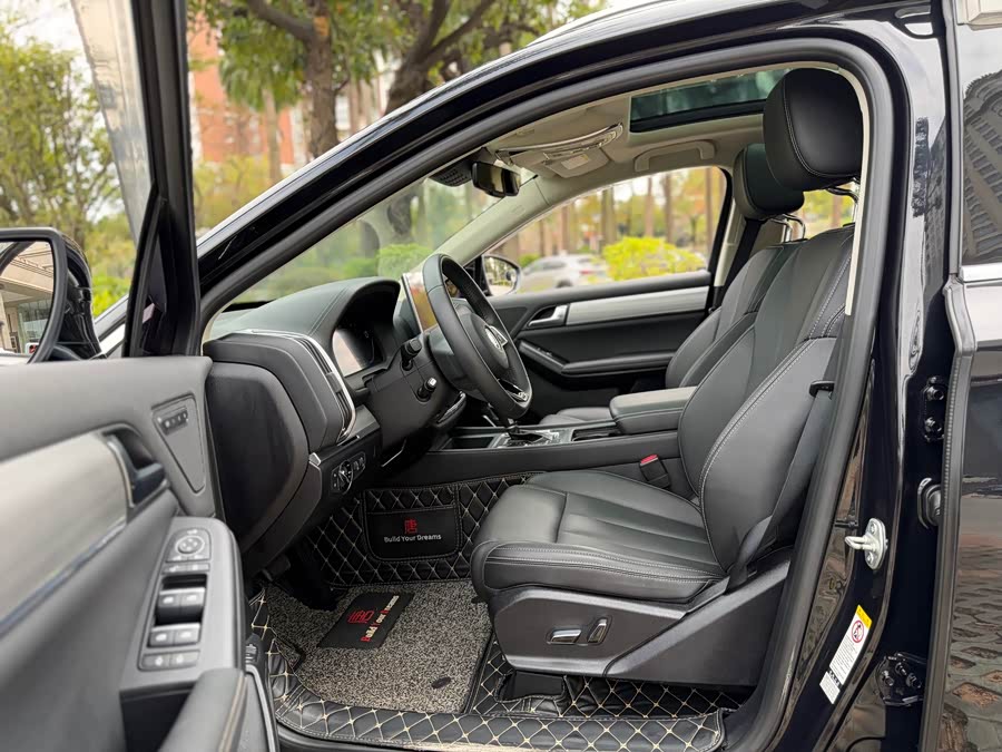 BYD Tang 2018 immagine di auto #16