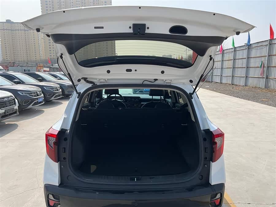 起亚 赛图斯 2023 汽车图片 #16