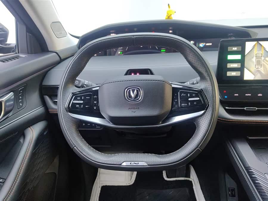 Changan UNI-K iDD 2022 car image #16