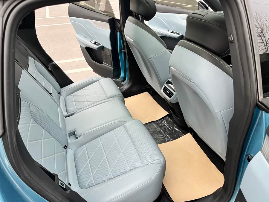 Deepal S05 2024 image de voiture #16