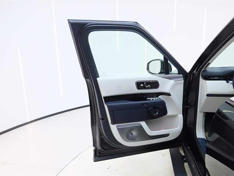 极氪 极氪9X 2026 汽车图片 #16