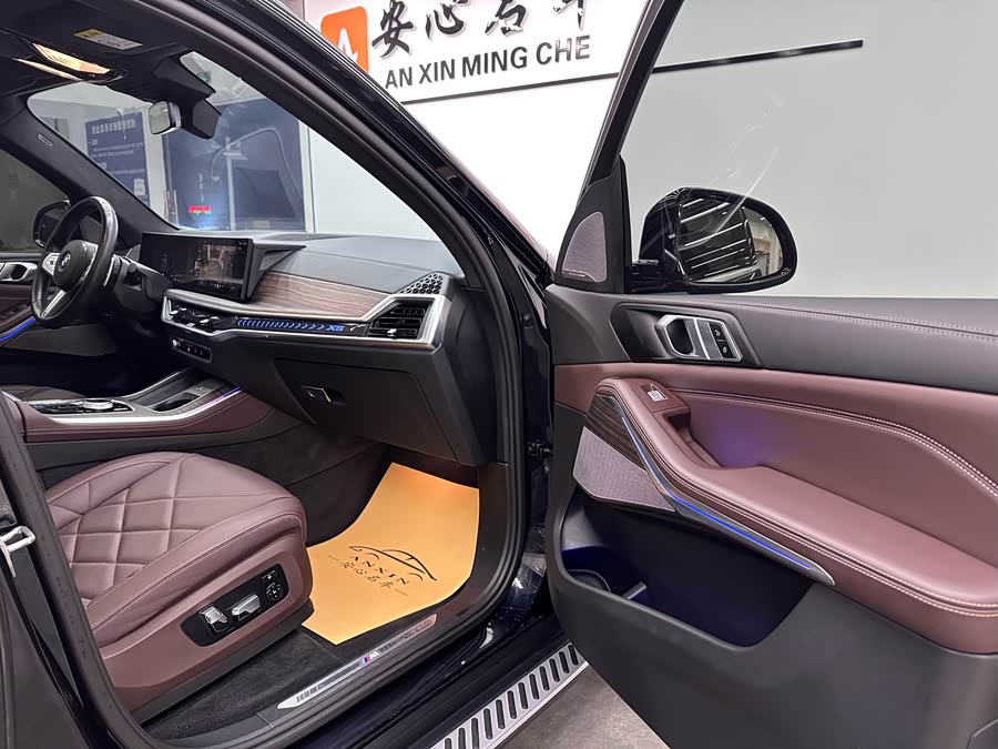 BMW X5 2024 imagem de carro #16