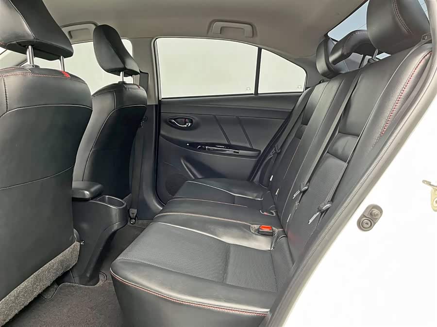 Toyota Yaris L Zhixiang 2022 immagine di auto #16