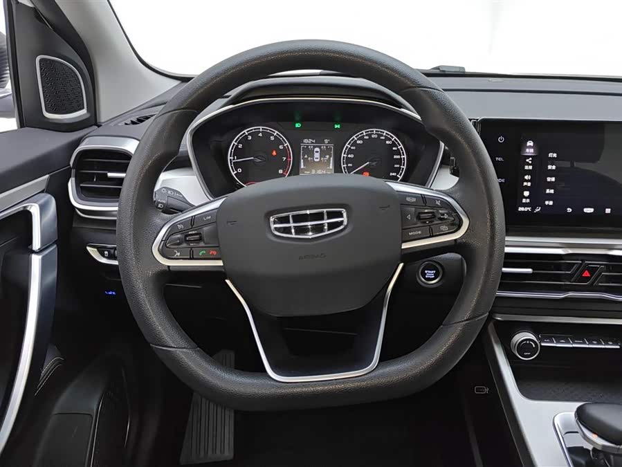 GEELY Coolray 2024 car image #16