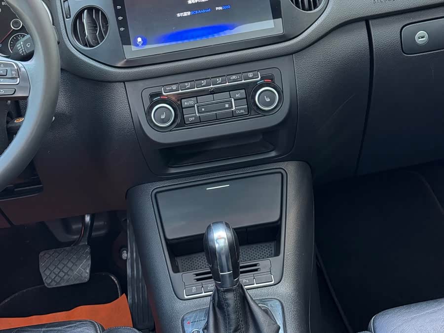 大众 Tiguan 2012 汽车图片 #16