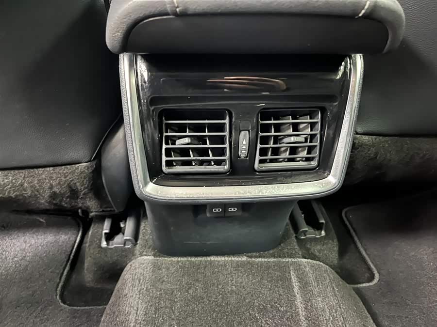 丰田 威飒 2023 汽车图片 #16