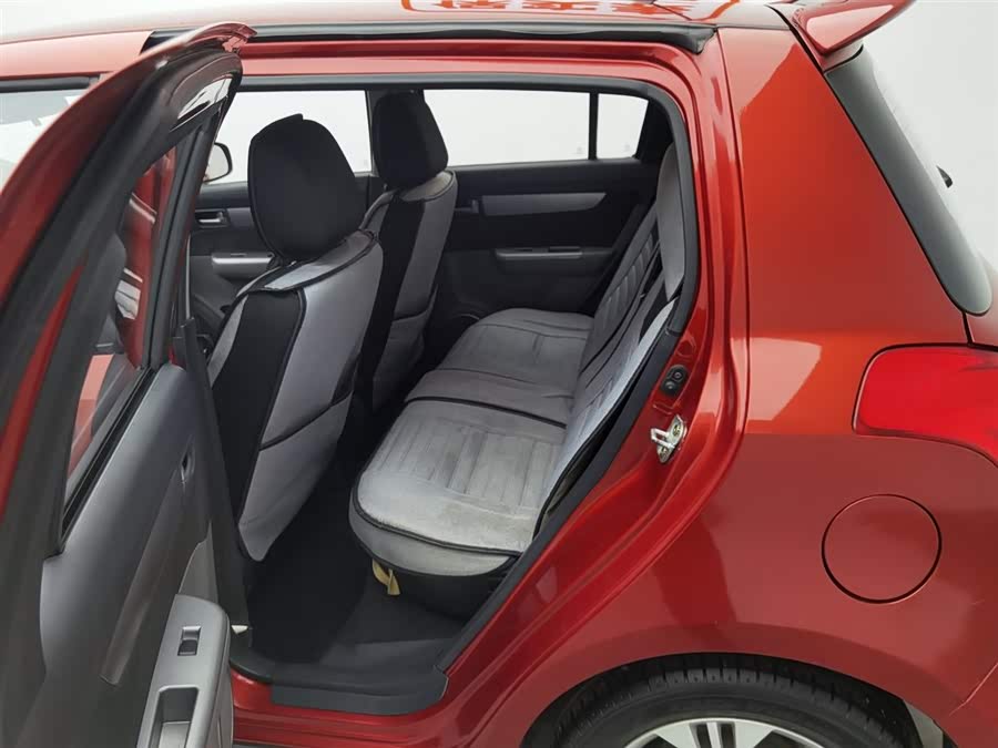 铃木 雨燕 2013 汽车图片 #16