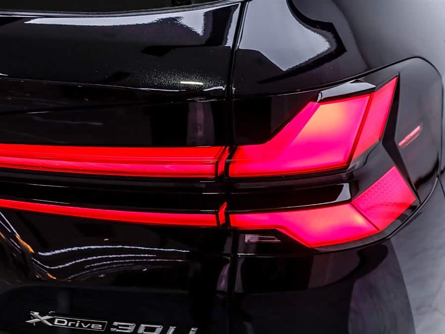 BMW X5 2026 immagine di auto #16