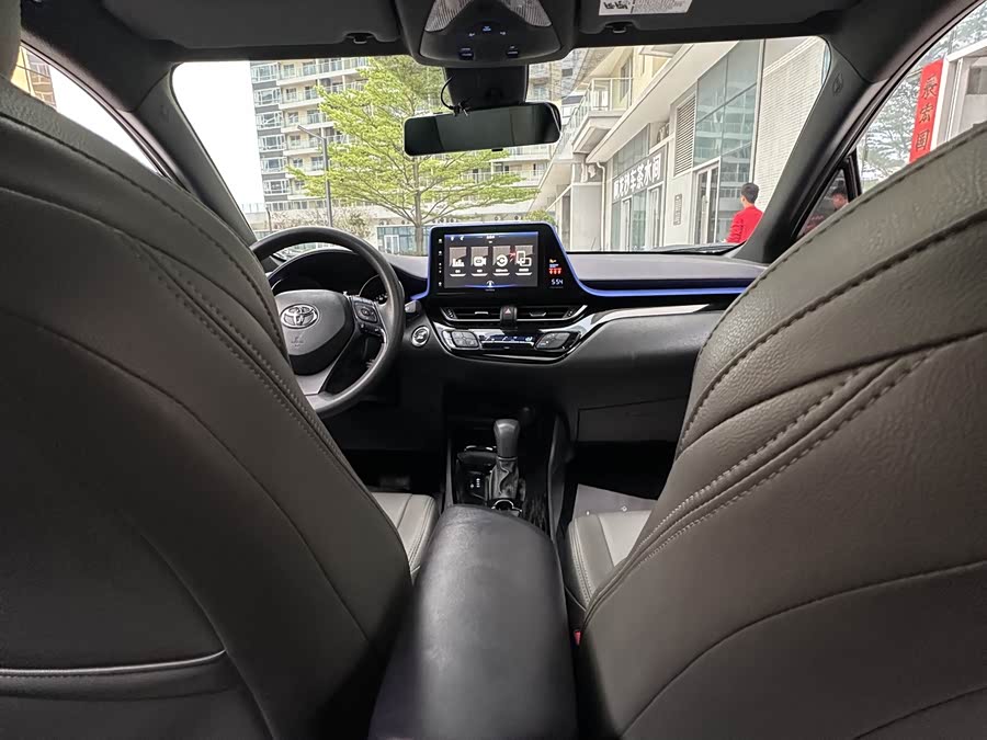 Toyota Izoa 2022 car image #16