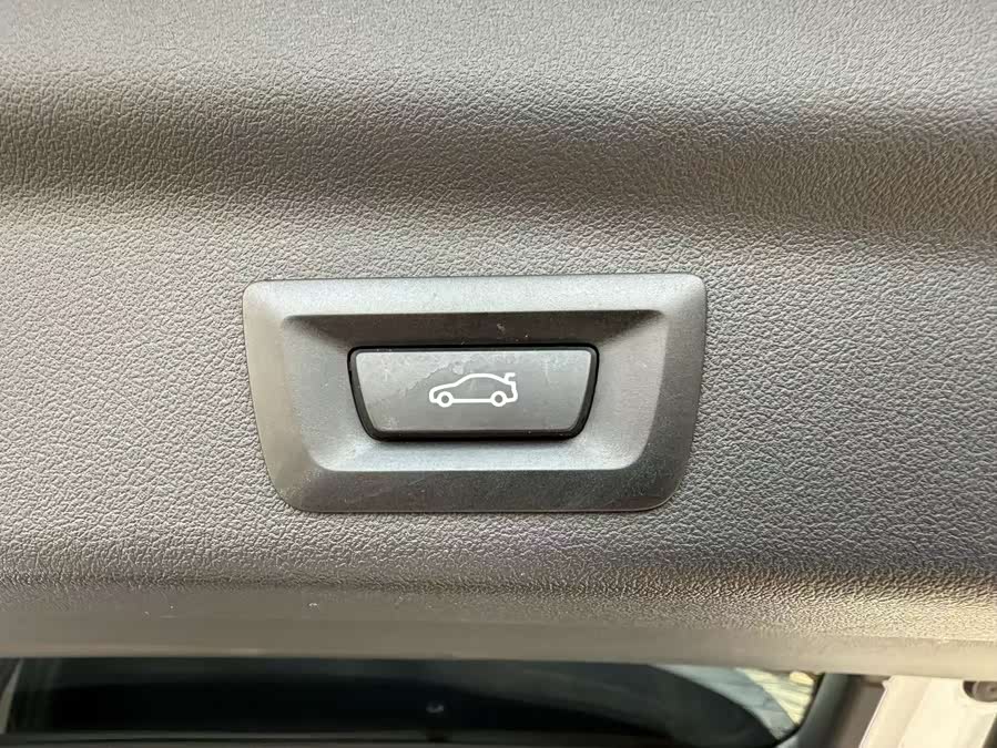 BMW X1 2024 car image #16