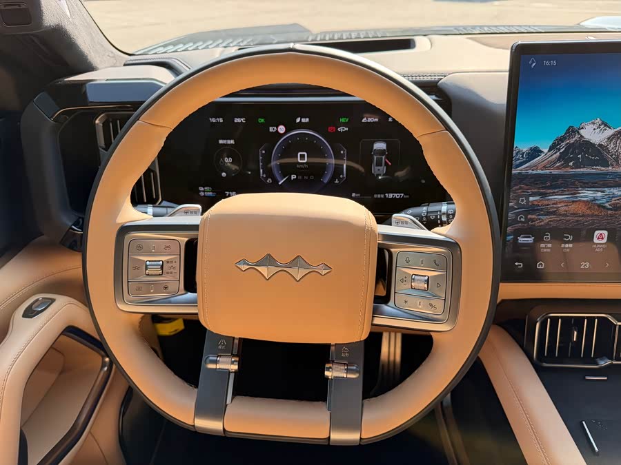 FangChengBao Leopard 8 2025 immagine di auto #16