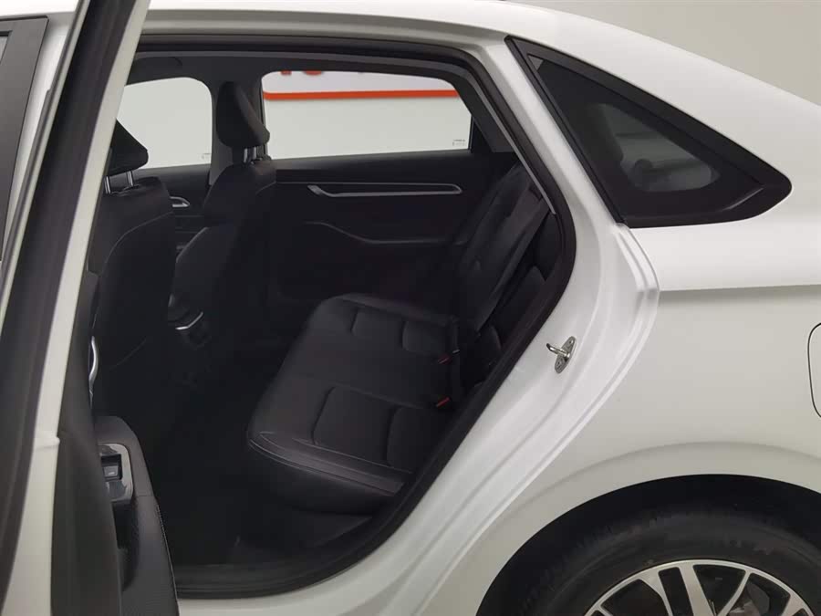 GEELY Emgrand 2025 car image #16